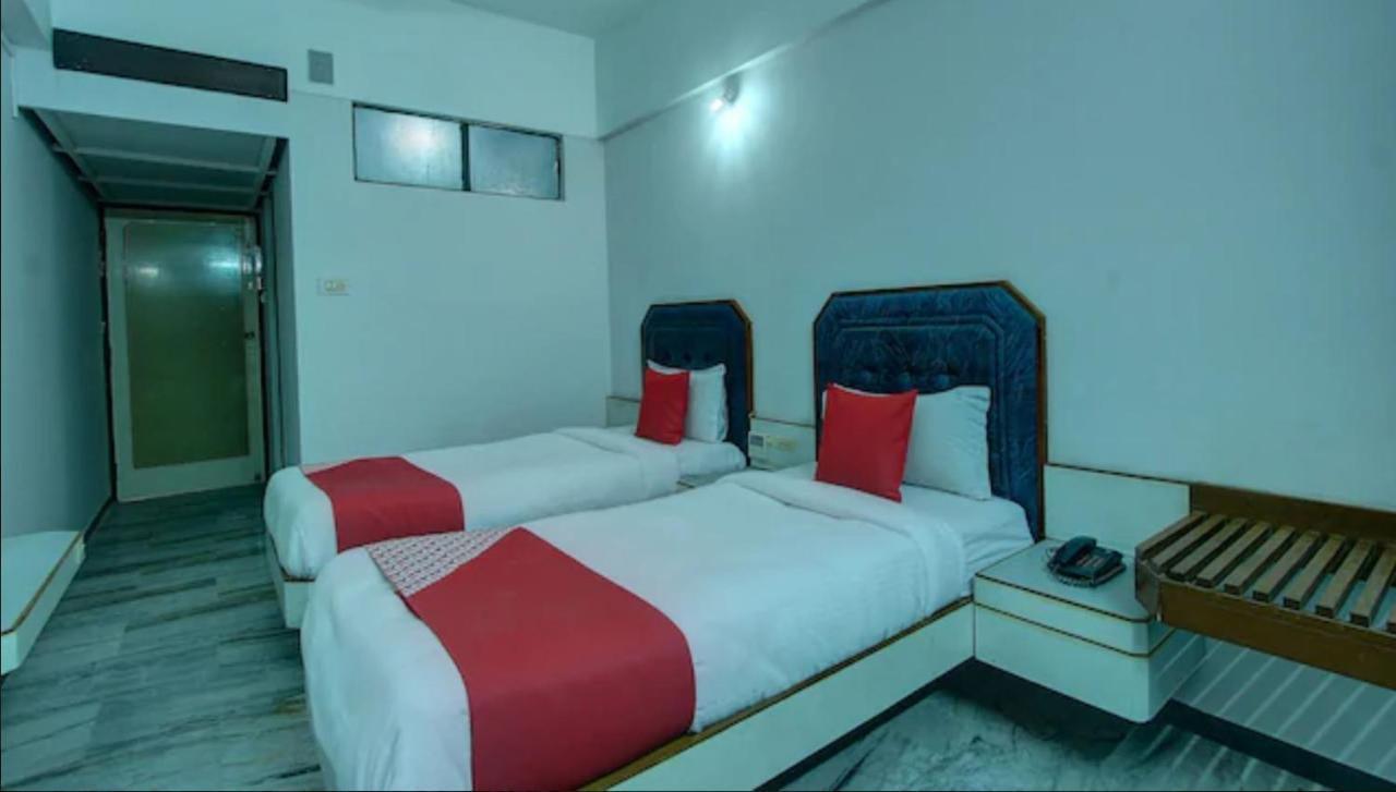 Hotel Padmam Madurai Buitenkant foto