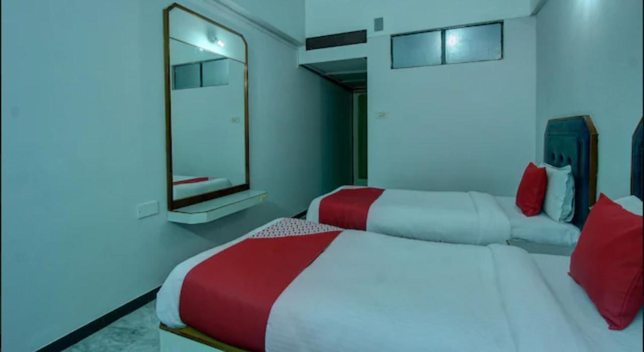Hotel Padmam Madurai Buitenkant foto