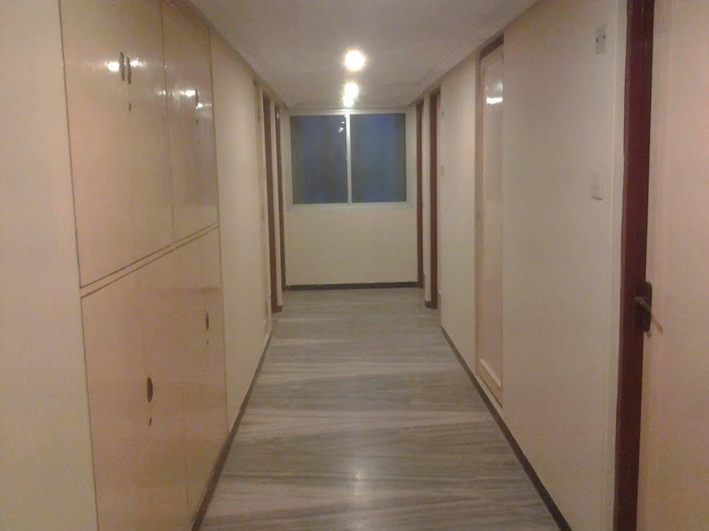 Hotel Padmam Madurai Buitenkant foto